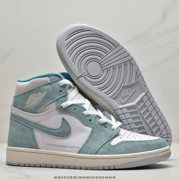 Air Jordan 1 \